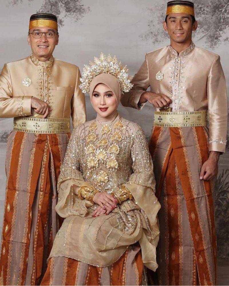 Instagram.com/marinizumarnisreal